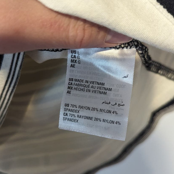 AlfaniTunic Blouse Raw Edge Bubble 3/4 Sleeve Black and Cream Striped - Picture 8 of 8